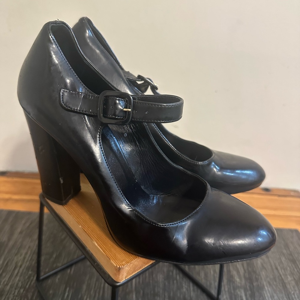 Black Mary Jane Heels